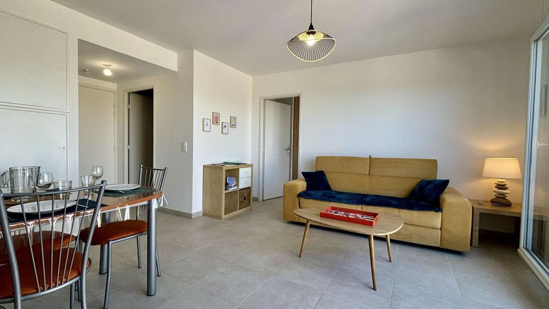 Apartment Appartement 2 Pieces, 4 Pers, Climatisation, Parking A Cogolin - Fr-1-226B-235