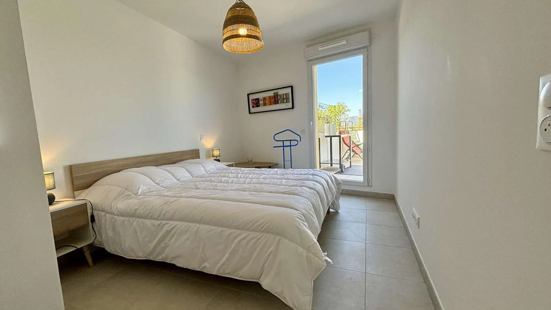 Appartement 2 Pieces, 4 Pers, Climatisation, Parking A Cogolin - Fr-1-226B-235 Apartment